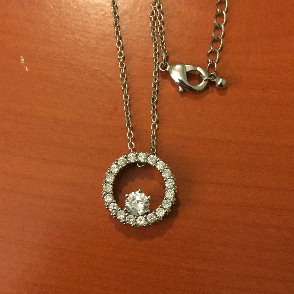 Circular clear stone necklace
